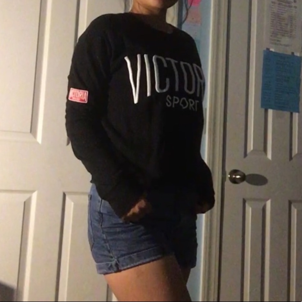 VS Sport Cropped Pullover